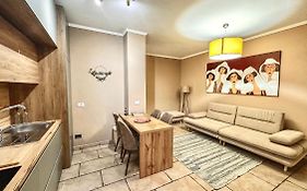 Amos City Center Apartment Tirana